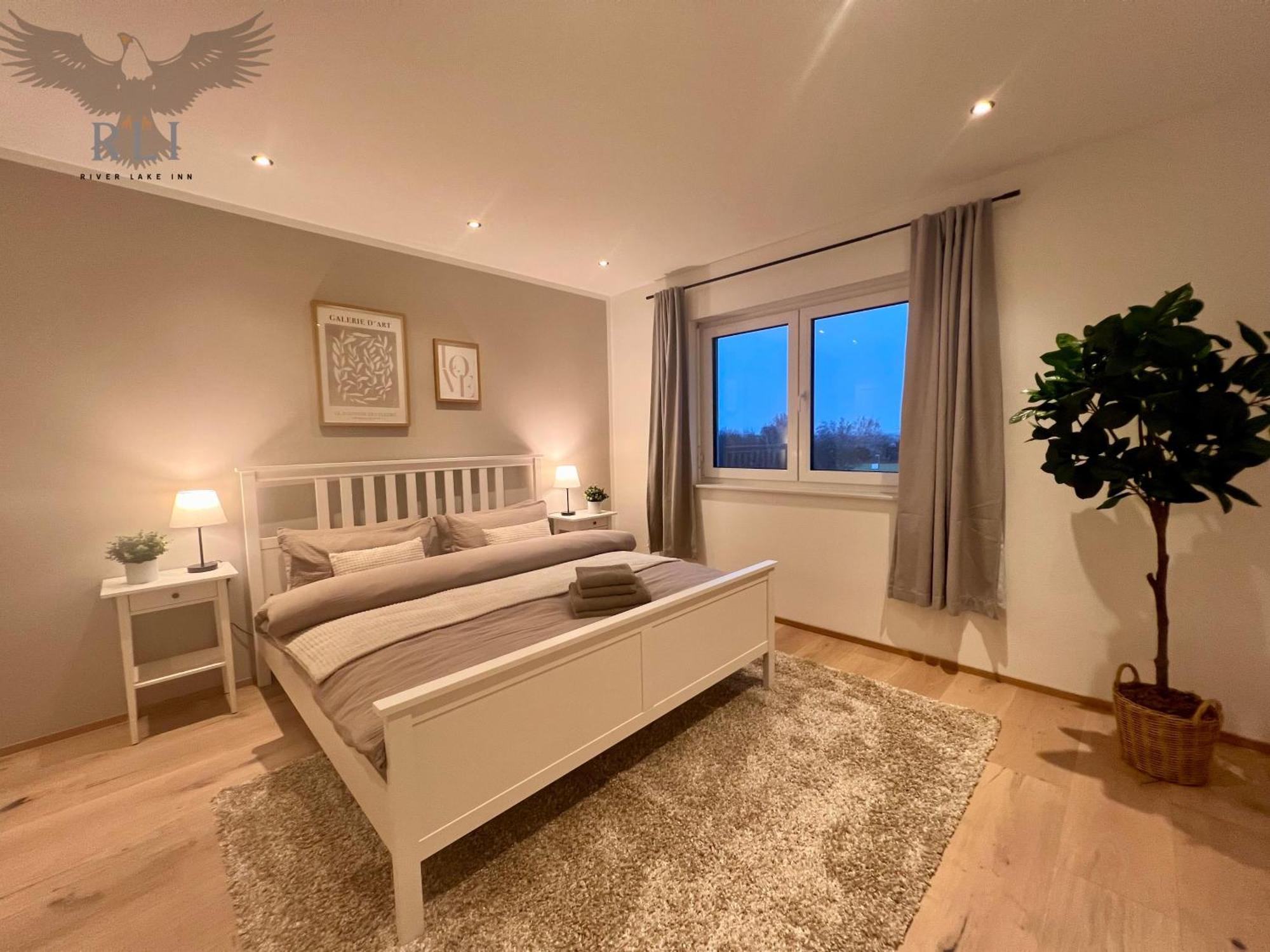 River Lake Inn - Muldestausee Pouch Экстерьер фото